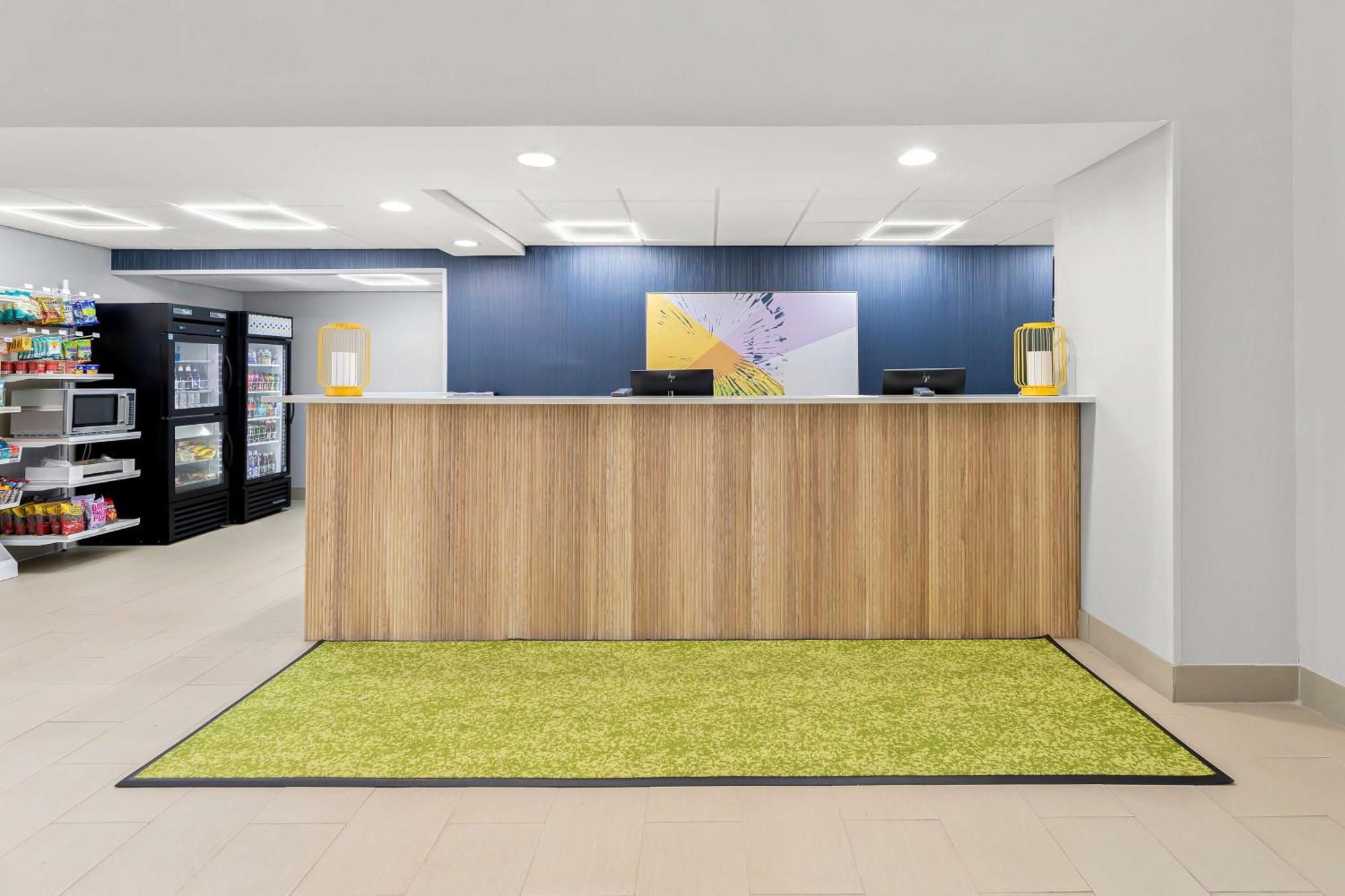 温汉姆图珀洛酒店 外观 照片
